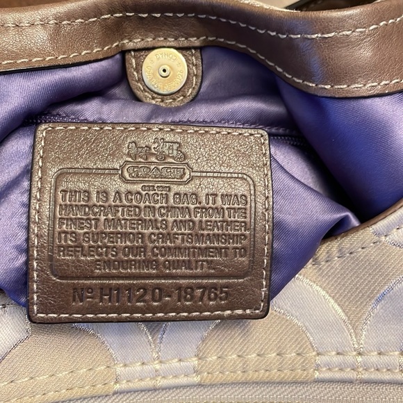 Coach Madison OP Art Maggie Handbag. Gold and Tan - Picture 2 of 16